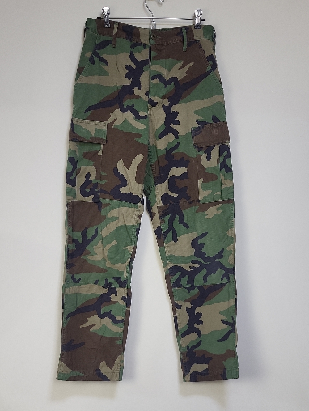 Army Style Camo Cargo Pants With Lots Of Pockets